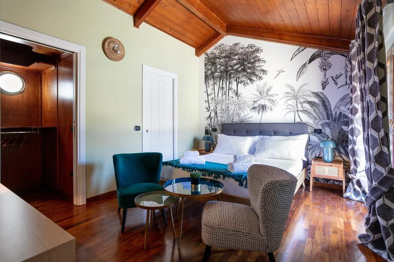 Bed & Breakfast Pavean Suites Frattaminore